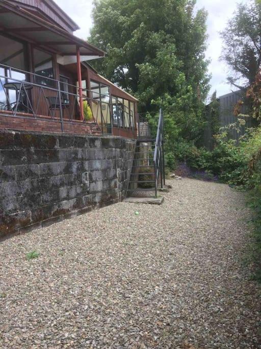 Riverside Chalet In Heart Of Lampeter, West Wales Villa Екстериор снимка